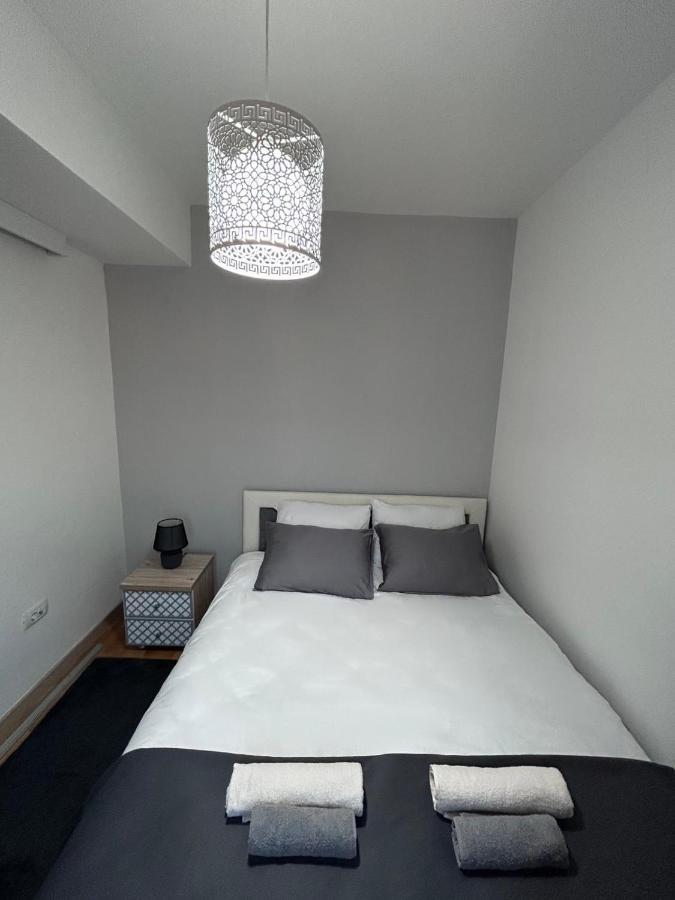 Apartments Empire - Adora Flatiron สโกเปีย ภายนอก รูปภาพ
